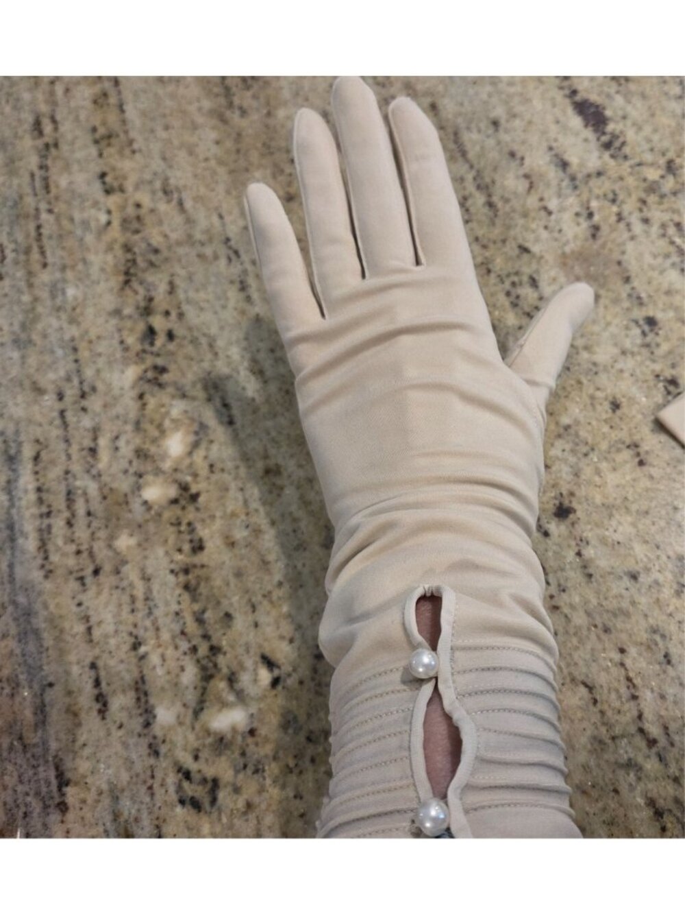Vintage Womens Size M/L Beige Nylon Stretch Formal 14" Long Gloves Peekaboo